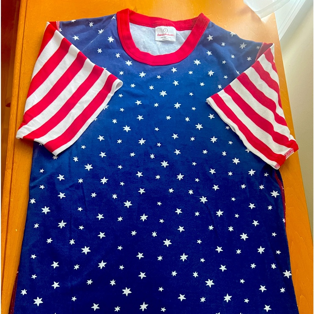 Hanna Andersson July 4th Flag pajama top.